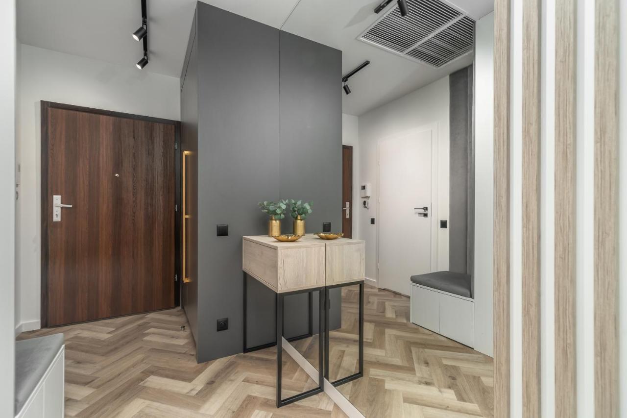 Comfy Apartments 4-5Th Floor Hanza Tower - Sauna & Pool Szczecin Extérieur photo